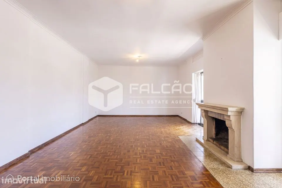 Apartamento T4 Arrendamento em Santarém (Marvila), Santa Iria da Ribei