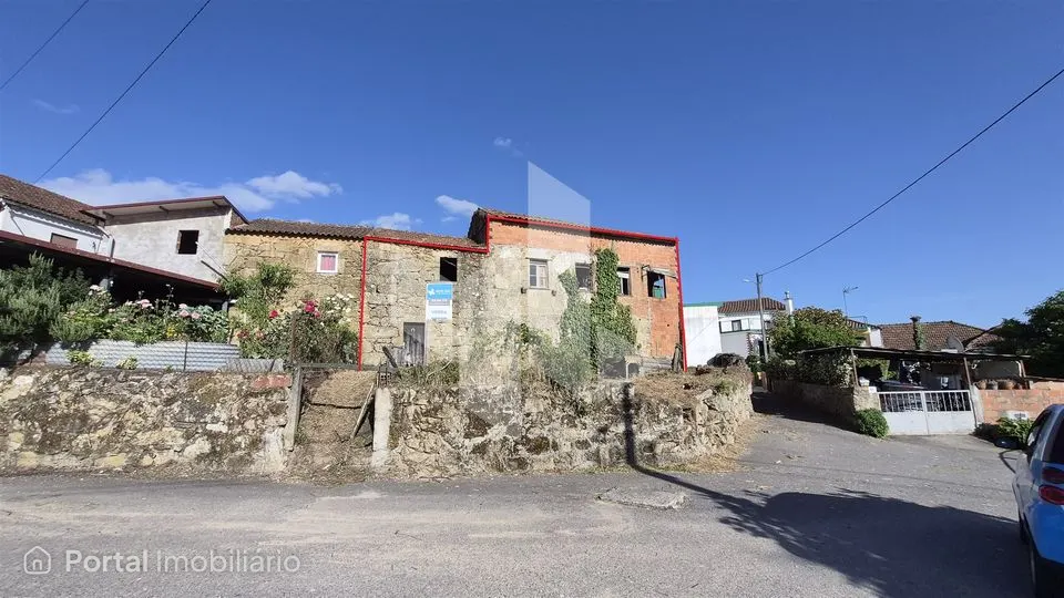 Moradia Devoluta T0 Venda em Canas de Santa Maria,Tondela