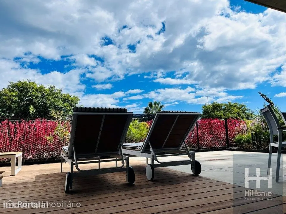 2-bedroom apartment for sale in São Martinho