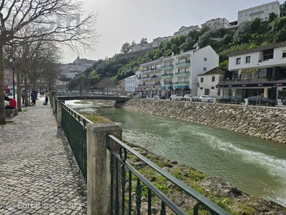 Prédio Venda em Alenquer (Santo Estêvão e Triana),Alenquer