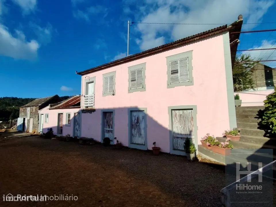 3-bedroom house for sale in Fajã da Ovelha