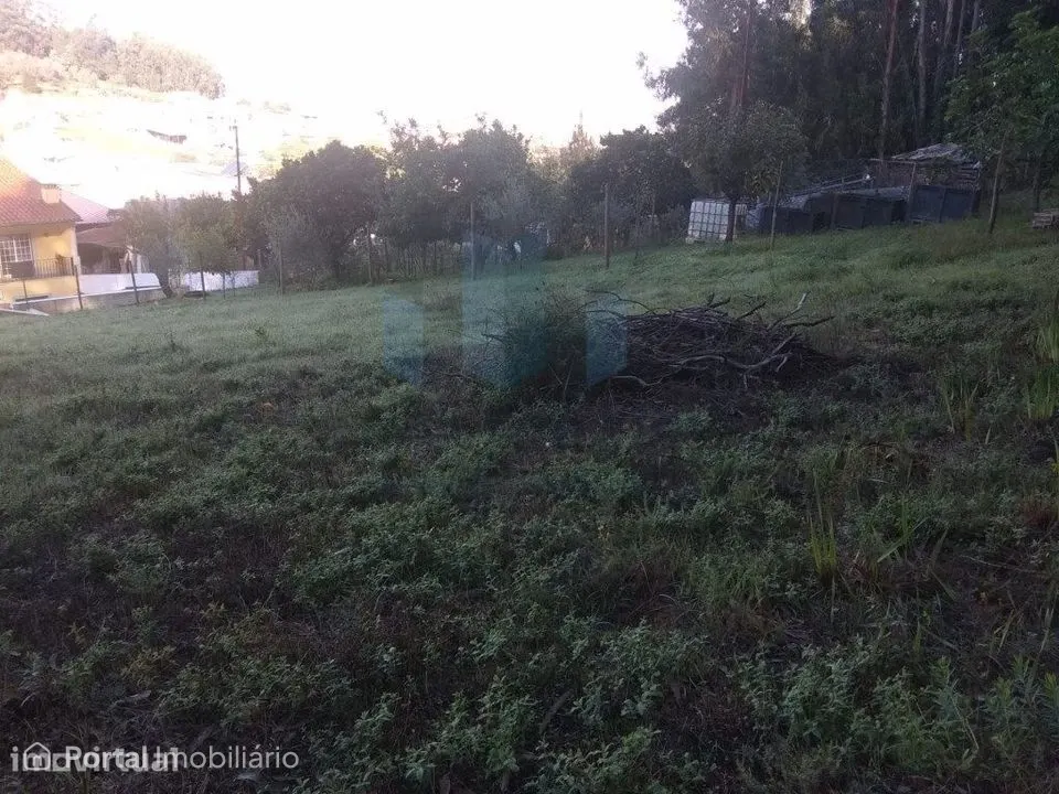 Vende-se Terreno em Coimbra, S. Martinho do Bispo com viabilidade d...