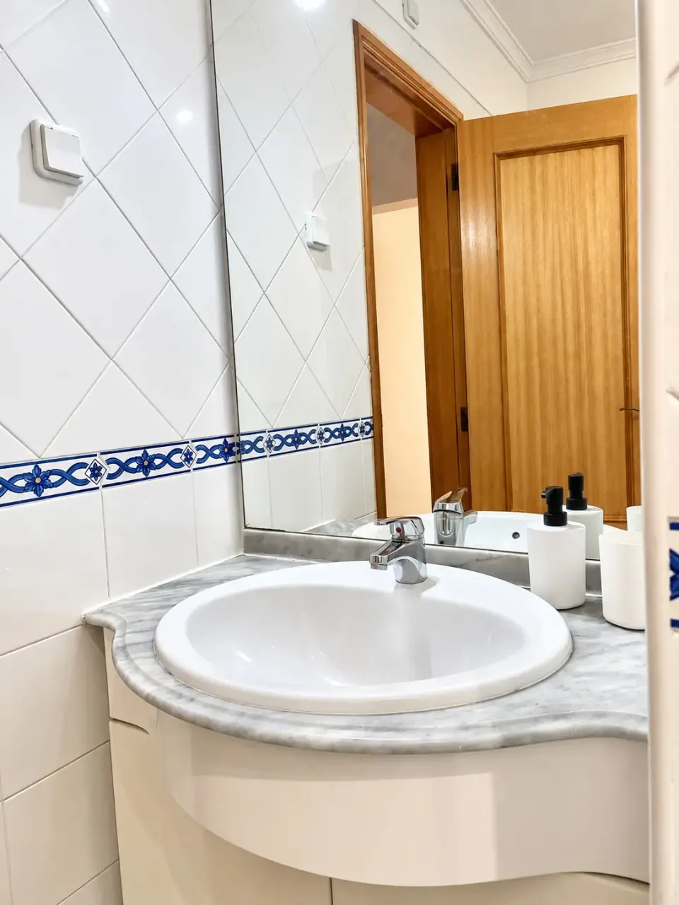T0 mobilado com varanda em Vilamoura - Mourasuites