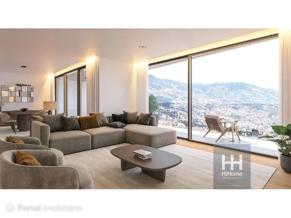 Moradia T3 com piscina em São Martinho, Funchal