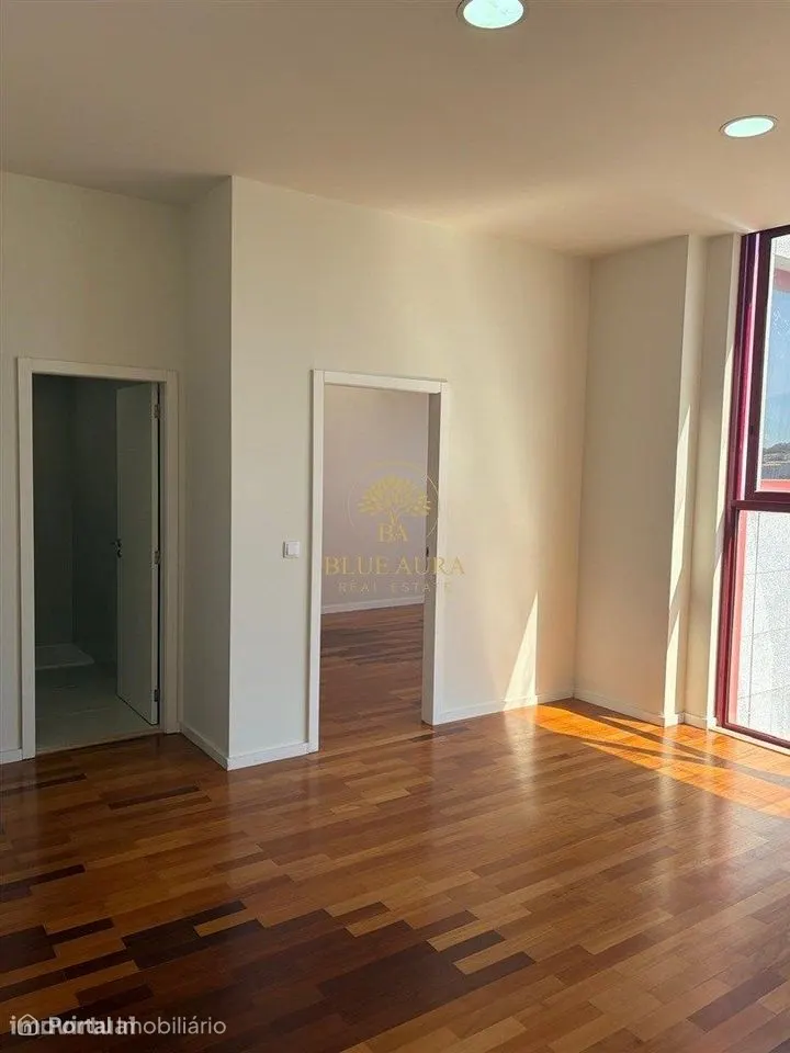 Apartamento T1 com Garagem no Centro de Matosinhos