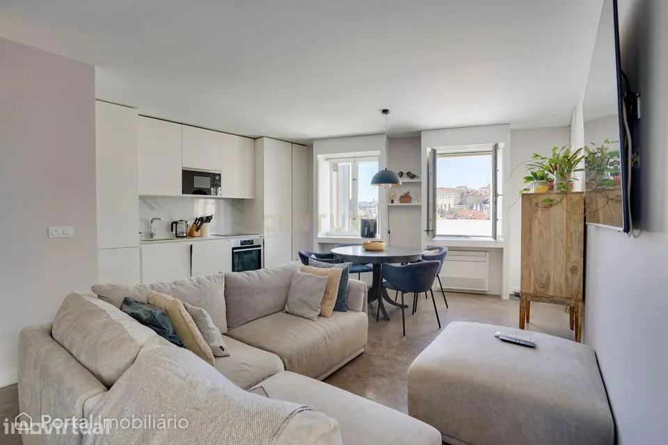 Apartamento T1 com Varanda e Vista Panorâmica em Lisboa