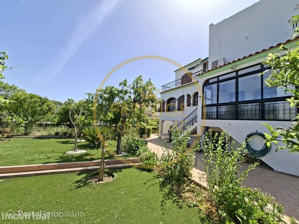 Moradia de T5 com Vista Mar em Loulé