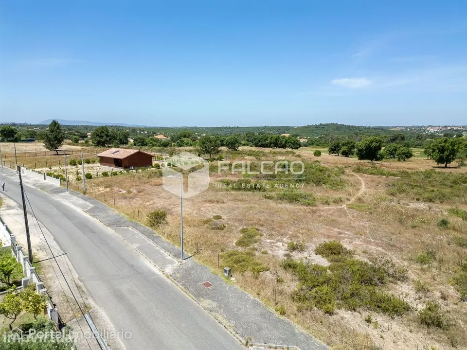 Lote de Terreno Venda em Almoster,Santarém