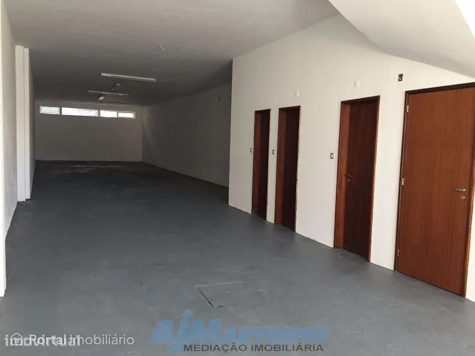Armazém ou Garagem, Porto, Ao Marquês