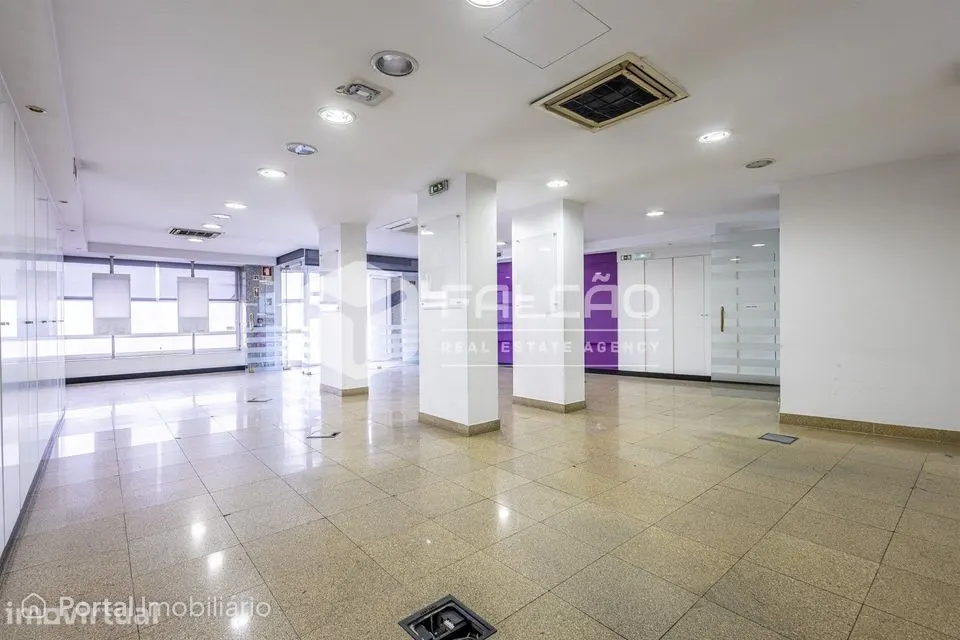 Loja T3 Arrendamento em Santarém (Marvila), Santa Iria da Ribeira de S