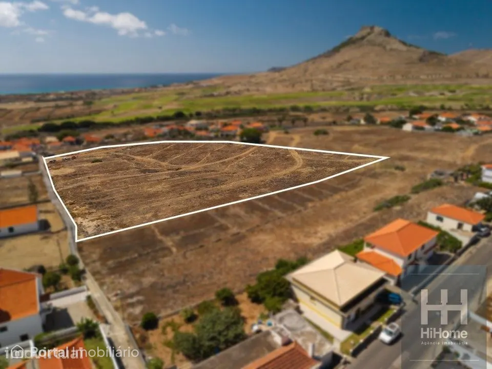 Terreno urbanizável com viabilidade para loteamento