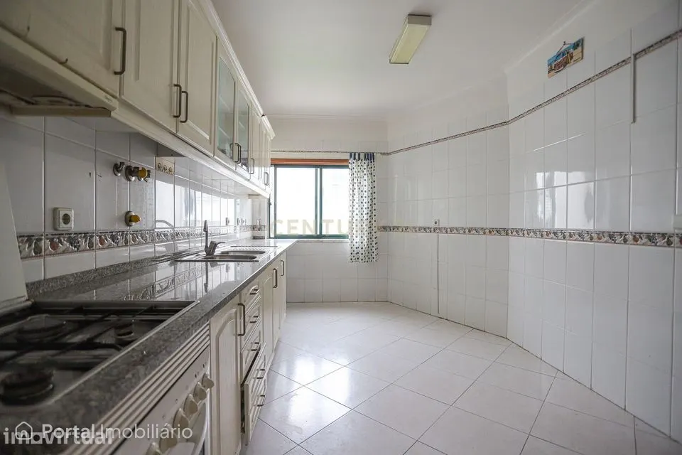 Apartamento T2 em Alenquer
