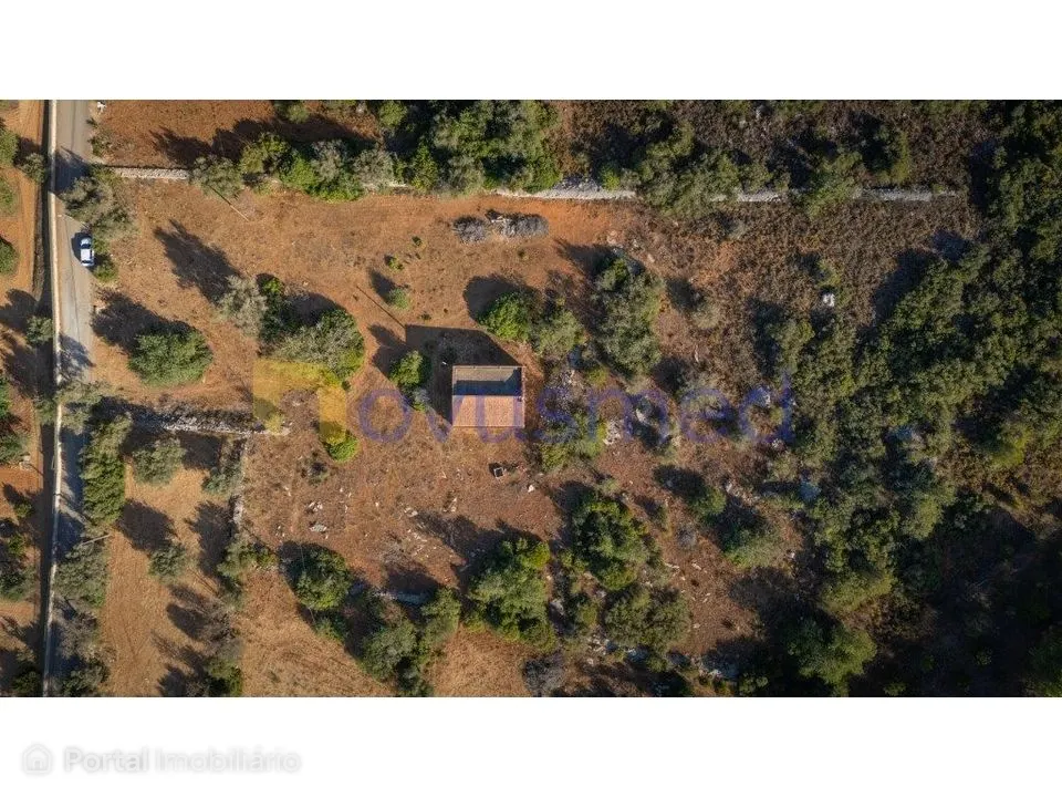 Moradia térrea para reabilitar na Centeeira, Paderne - Albufeira, N...