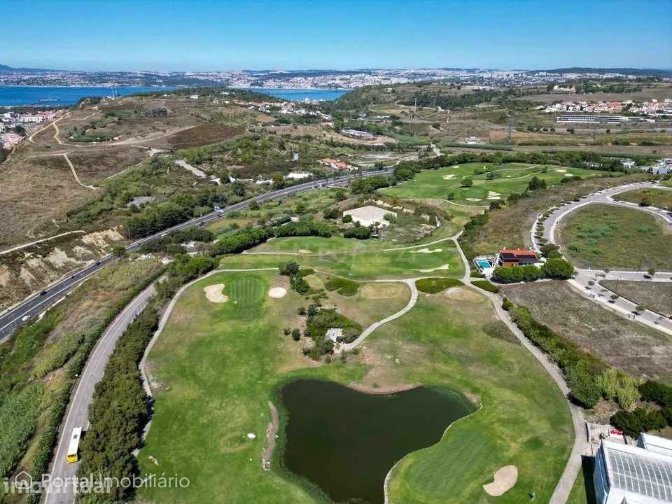 710 m² de Exclusividade num Novo Condomínio na Aldeia dos Capuchos.