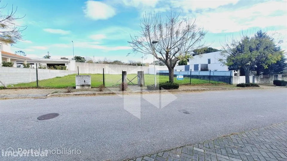 Lote de Terreno Venda em Tondela e Nandufe,Tondela