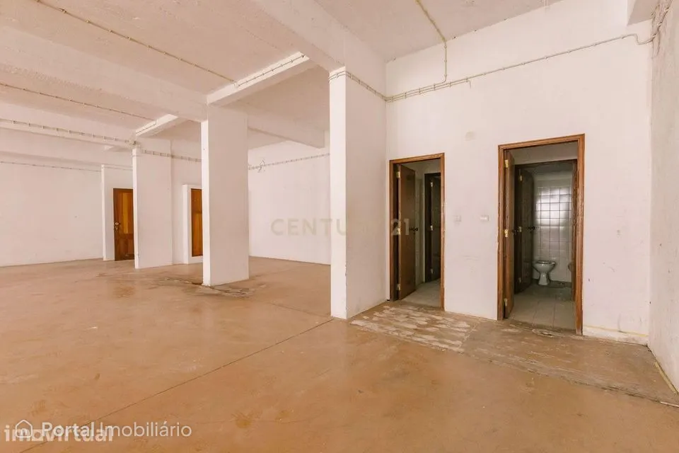 Loja Urbanização Quinta do Património/Sacavém