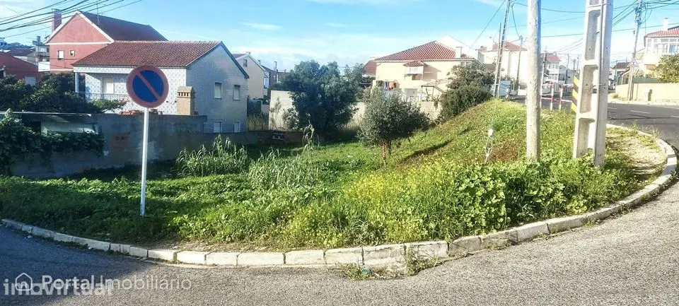 Land for sale in Santa Iria de Azoia, São João da Talha e Bobadela