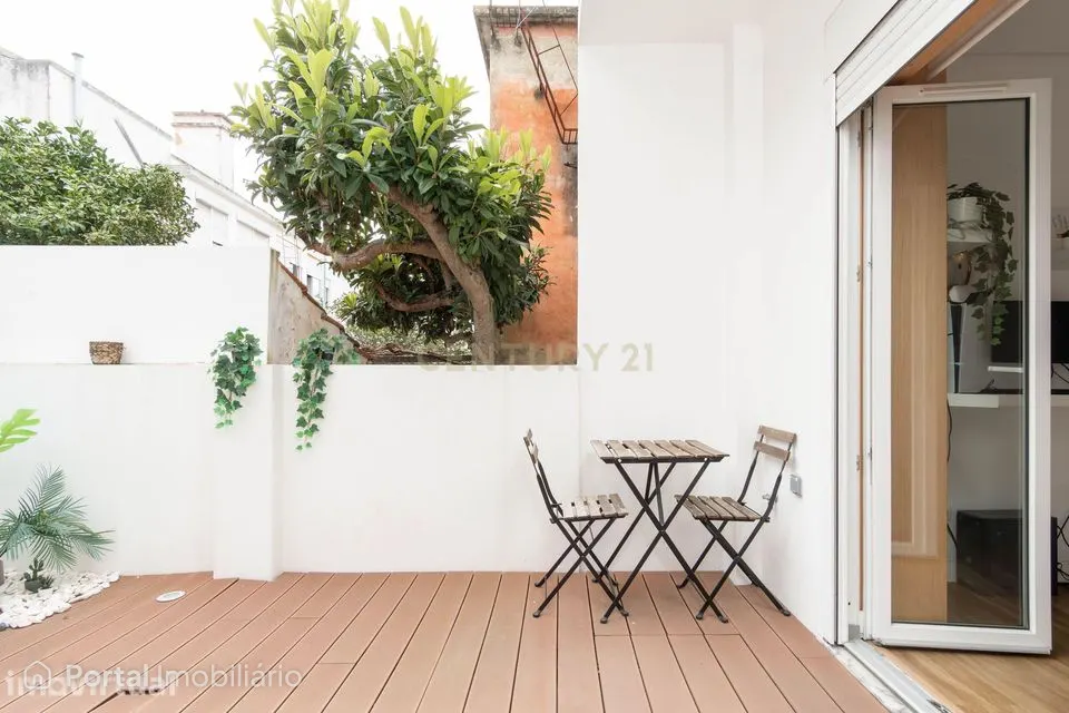 Magnifico apartamento T2 Renovado com Terraço na Pontinha