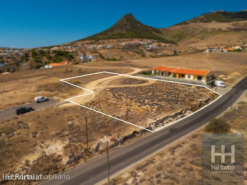 Terreno com 2560 m2 na Ilha do Porto Santo