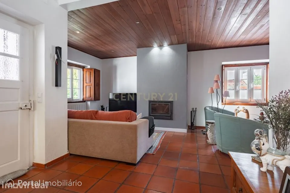 Moradia T4 com piscina em Algueirão Mem Martins, Sintra
