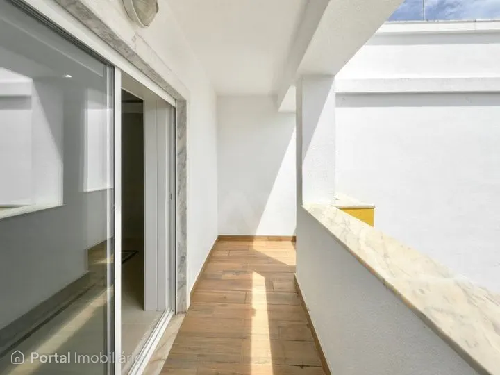 3-bedroom apartment for sale in Cascais