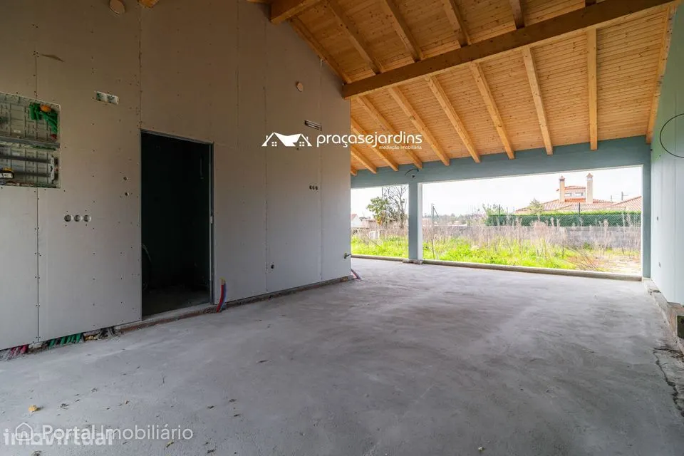 Moradia T3 térrea