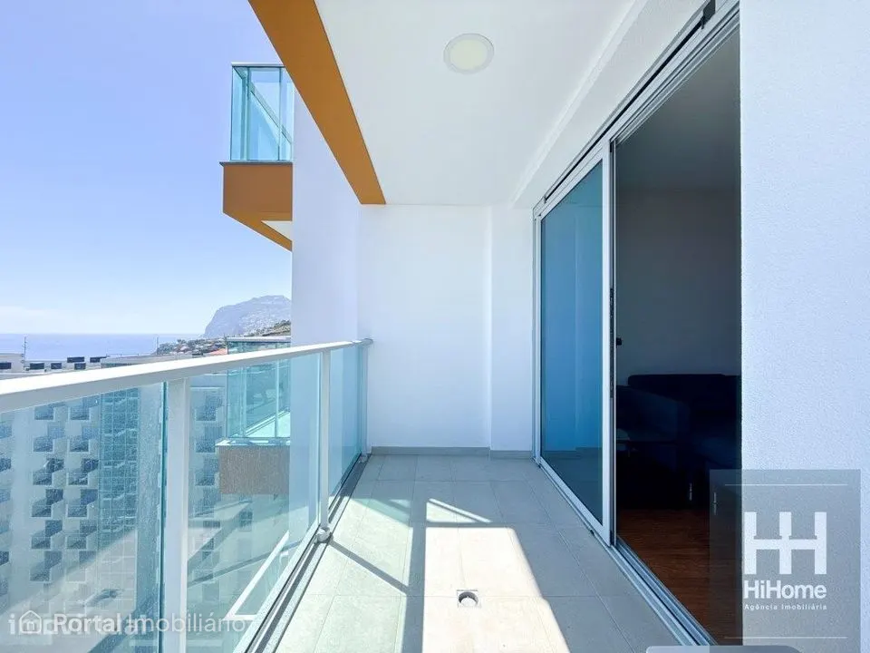 Apartamento T1 novo mobilado no edifício Alameda Formosa IV