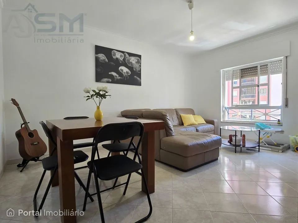 Apartamento T2 Venda em Algueirão-Mem Martins,Sintra