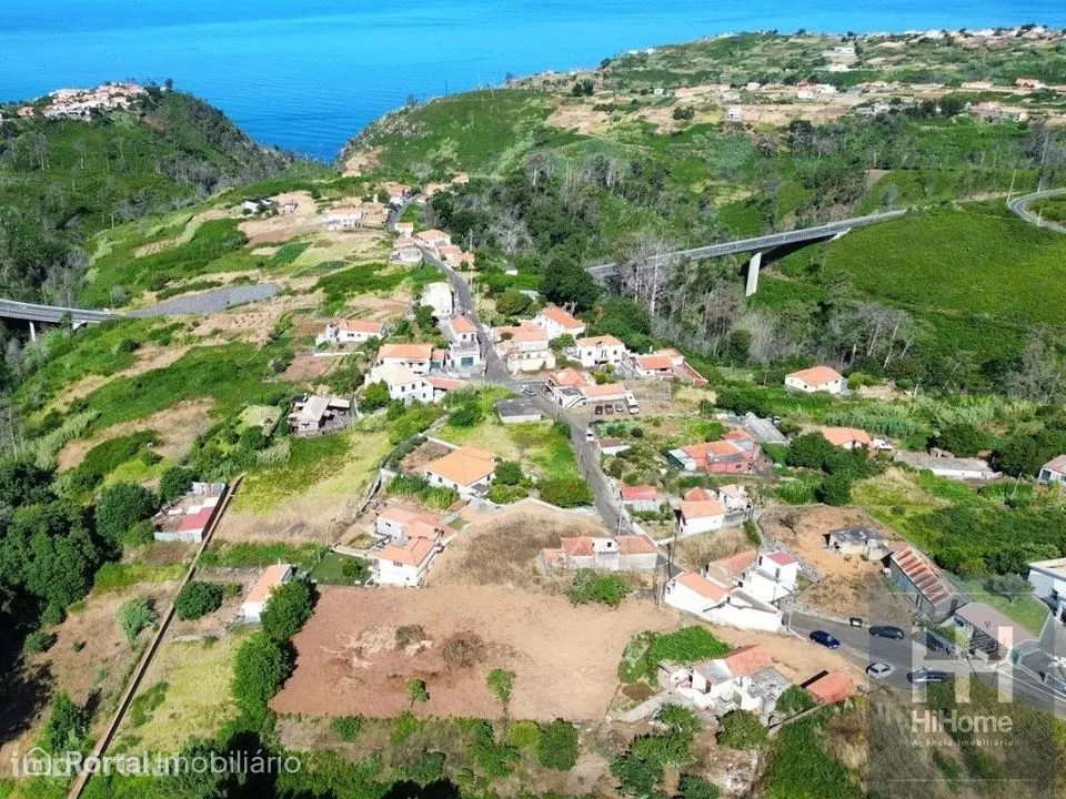 Land for sale in Prazeres