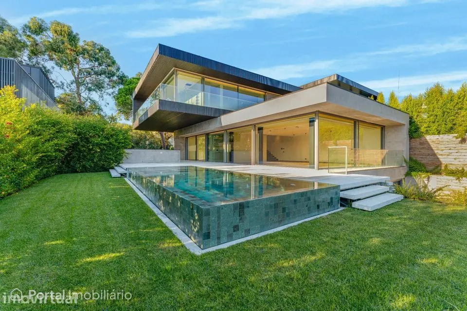 Moradia T5 Contemporânea com Piscina Privativa e Garagem |...