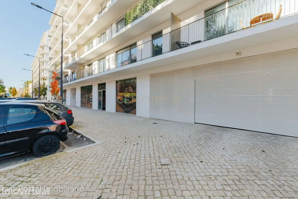 Loja com 200m2 para Areendamento | Empreendimento O´living