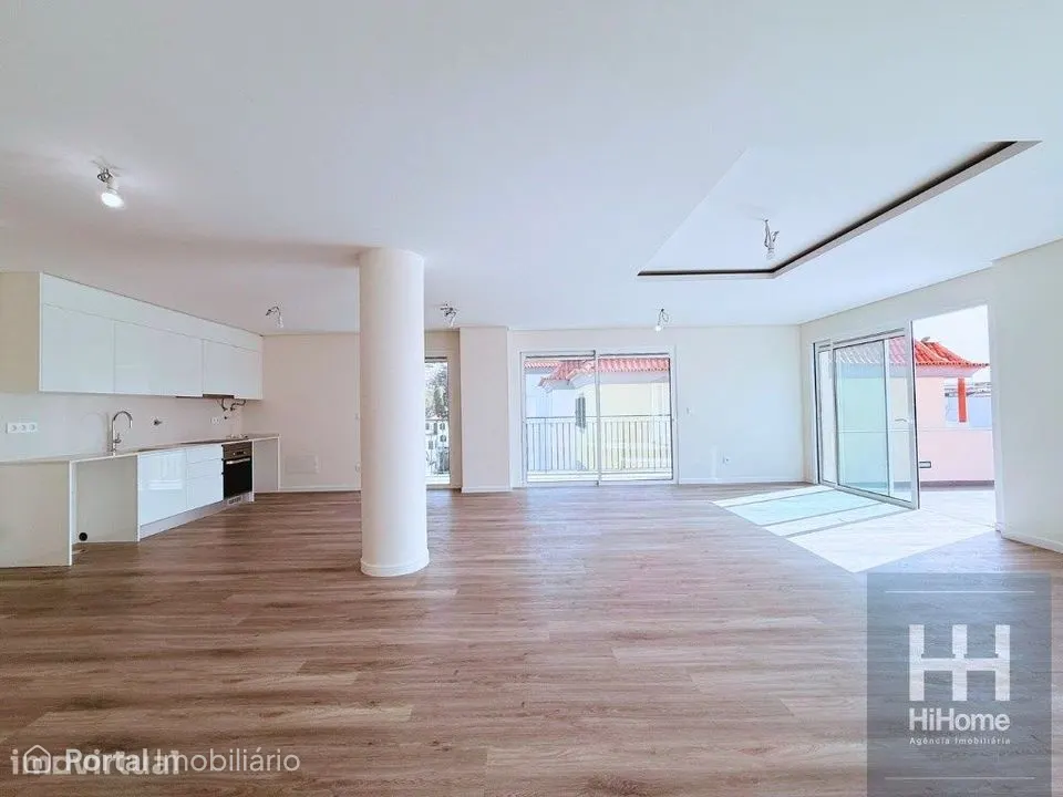 Apartamento T4 Penthouse no Centro do Funchal - Madeira