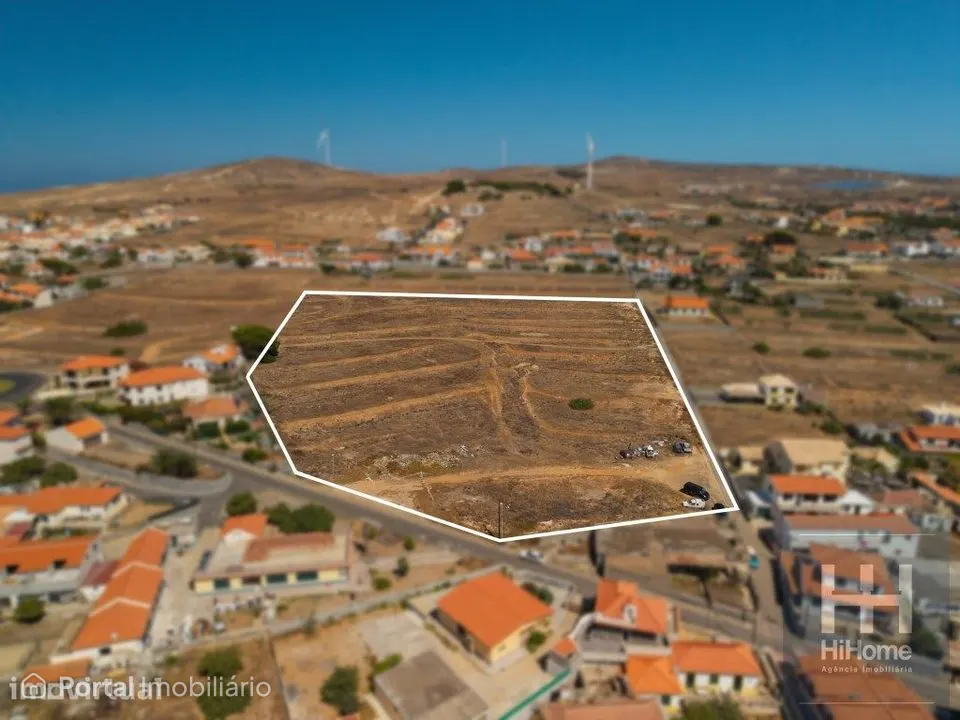 Terreno urbanizável com viabilidade para loteamento