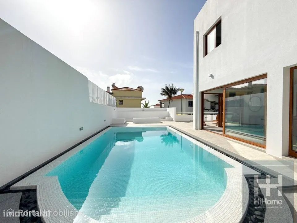 3-bedroom house for sale in São Martinho