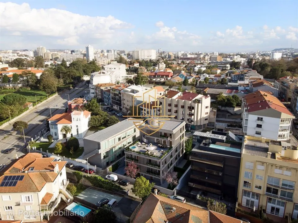 Apartamento T4 DUPLEX Venda em Lordelo do Ouro e Massarelos,Porto