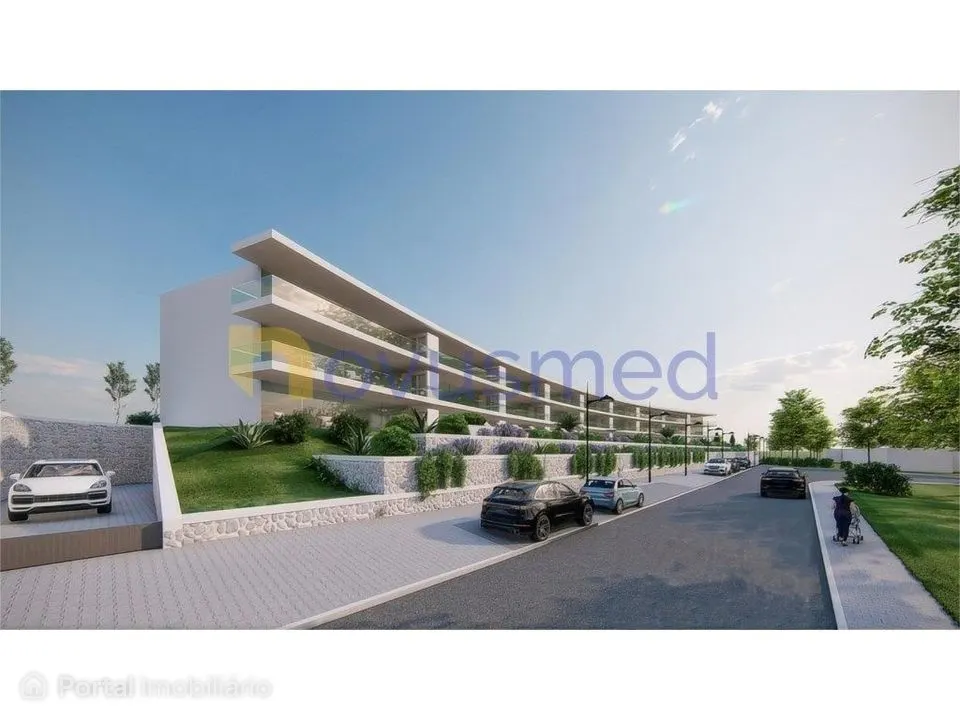 Lote terreno construção apartamentos, localizado Albufeira
