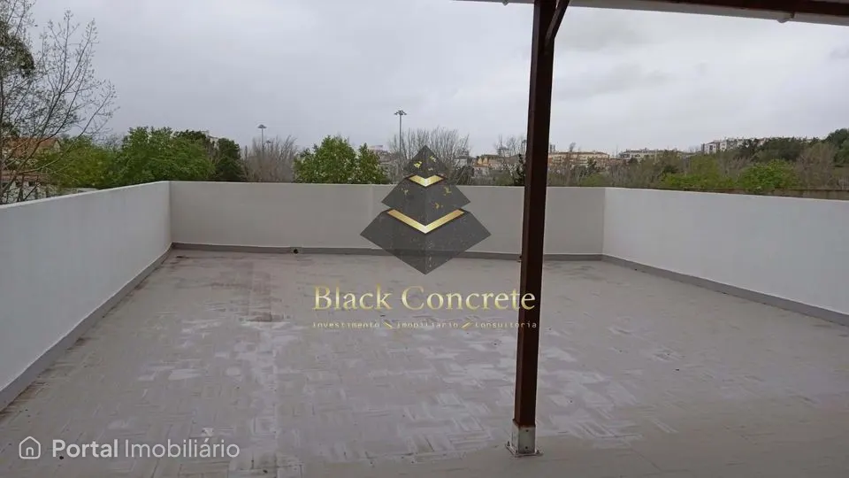 Imóvel comercial à venda em Barreiro