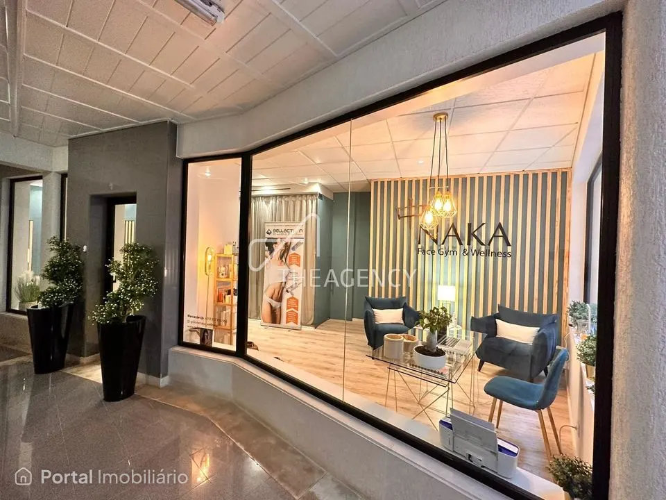 Imóvel comercial à venda em Cascais