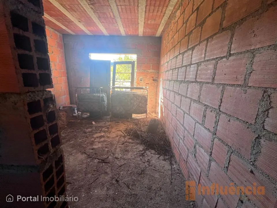 Armazém para Reconstrução - Estrada Municipal 513