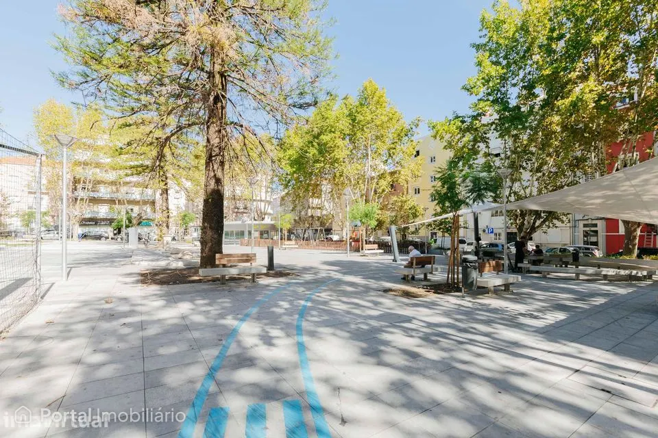 Fantástico T3 com 104m em Moscavide no Centro da Cidade