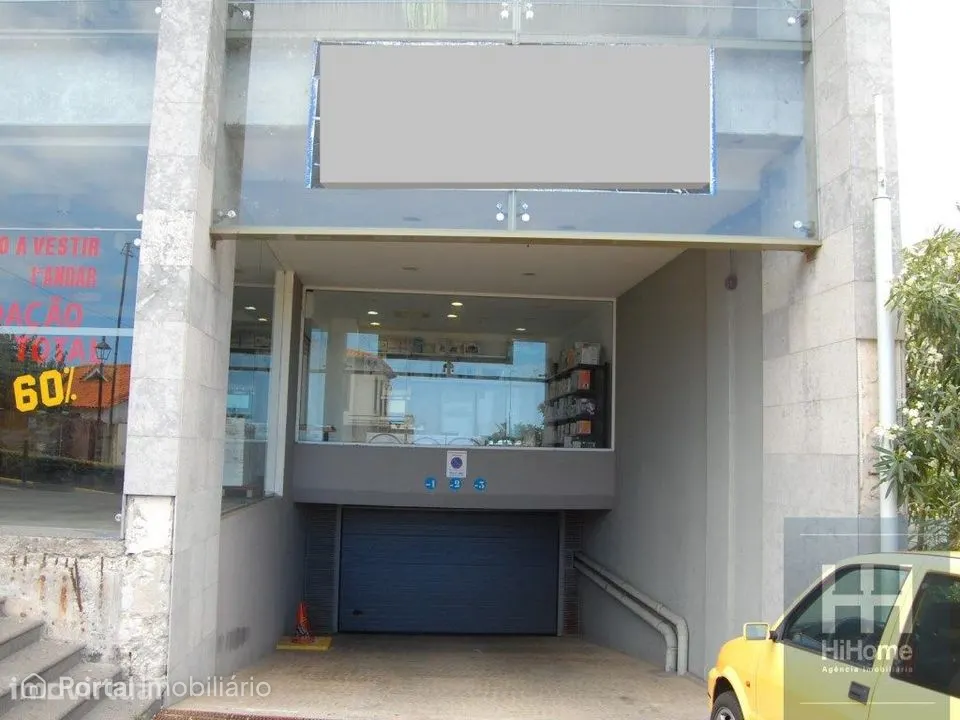17 lugares de Estacionamento no centro da cidade de Santa Cruz