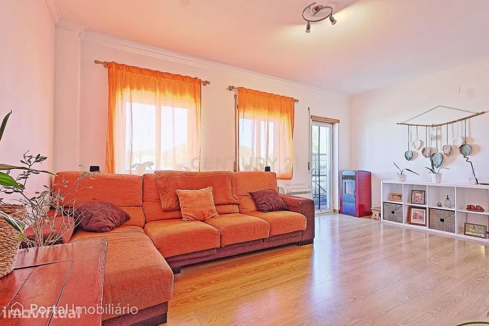 4-bedroom apartment for sale in Pegões