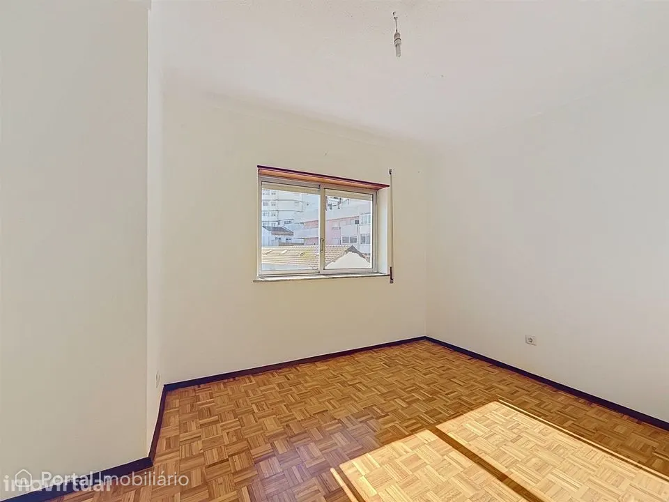 Apartamento T2+2 Venda