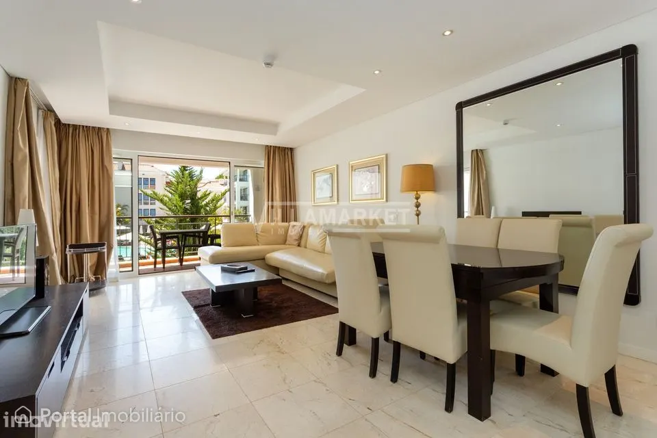 Apartamento T2 inserido no luxusoso empreendimento turístico de 5* "As
