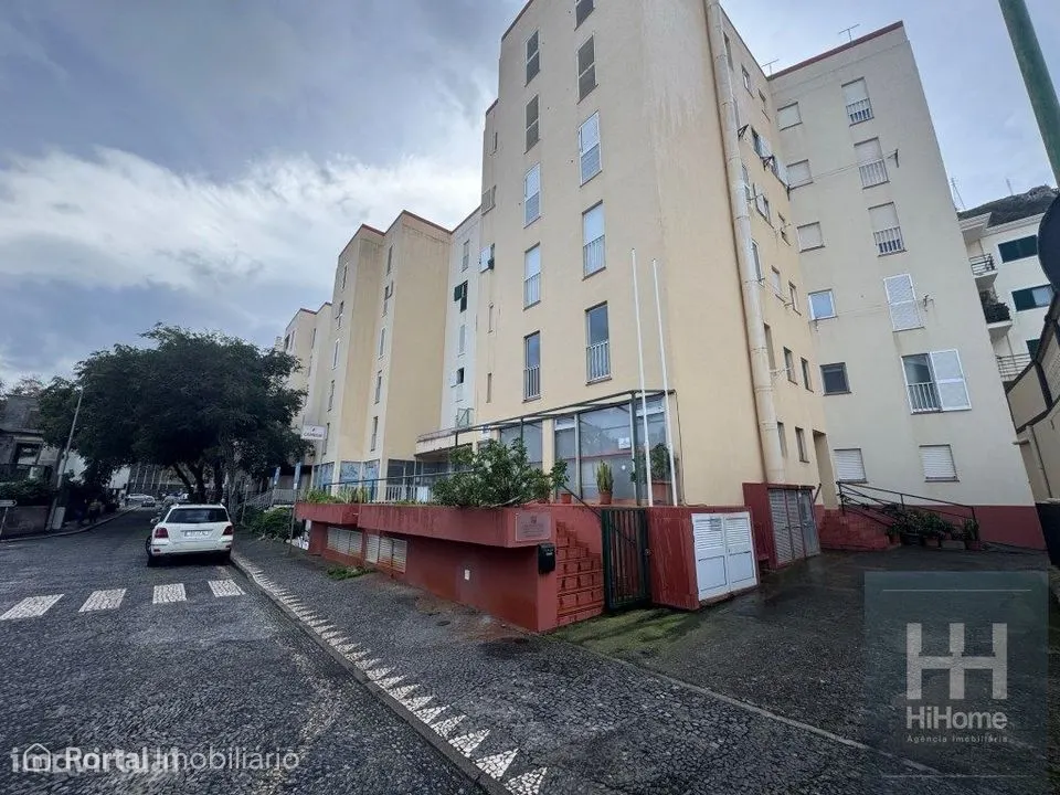 Apartamento T2 no centro de Machico
