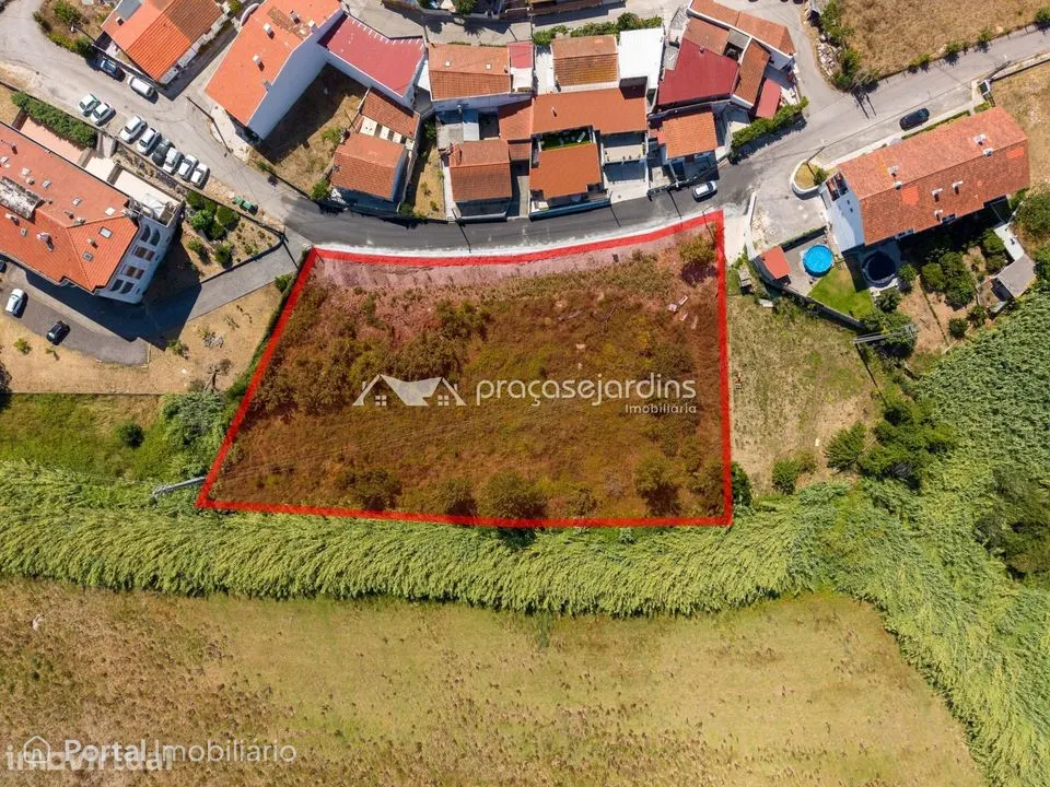 Terreno com 3.841m2