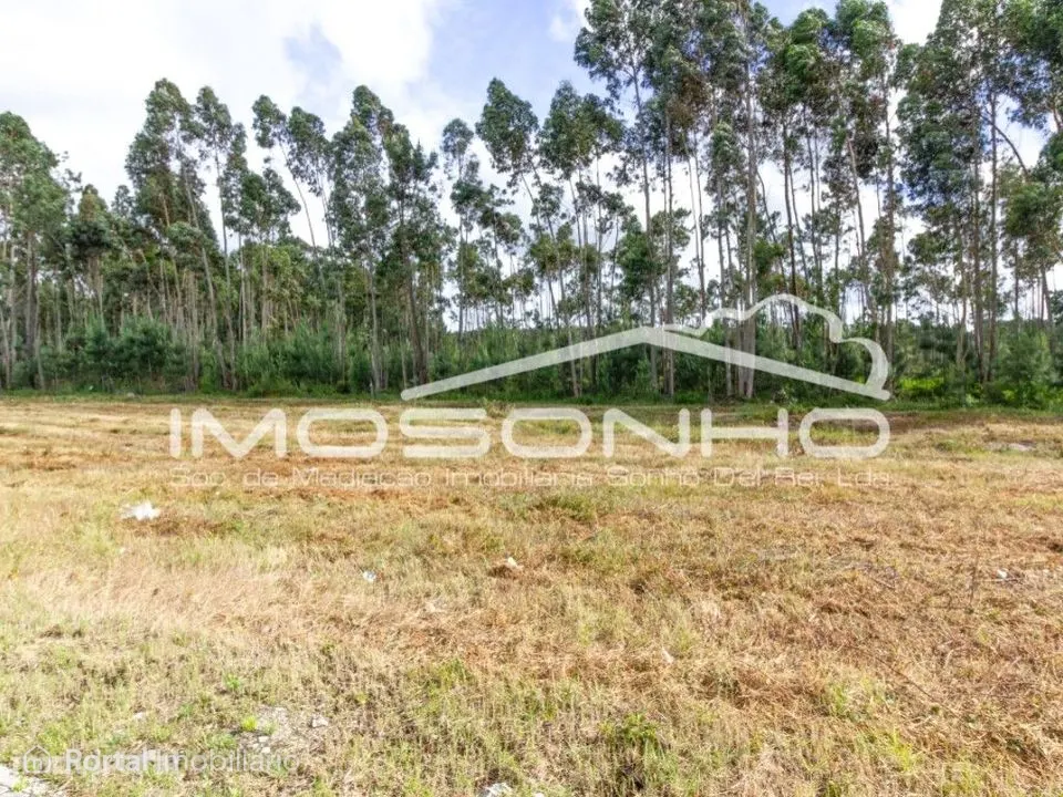 Lote de terreno para construção de moradia isolada