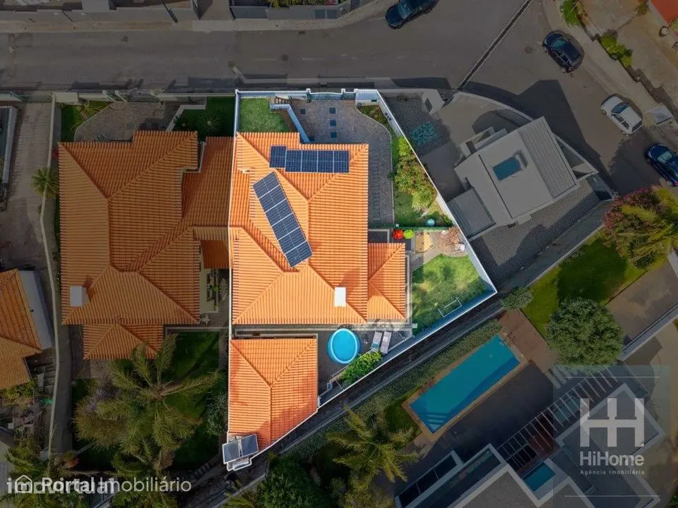 Moradia T5 nas Quebradas de Baixo, Funchal