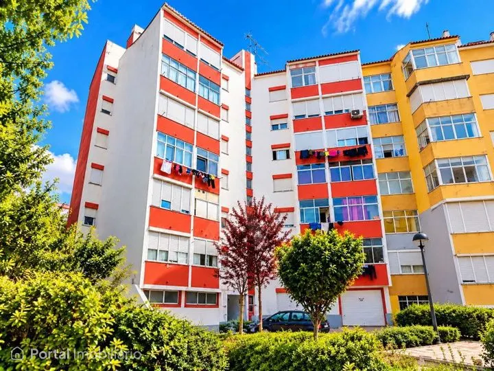 Apartamento T1 à venda em Sintra