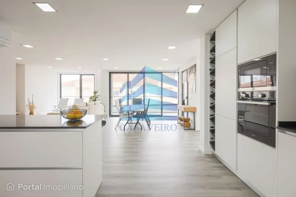 Apartamento T3 com Terraço na Praia da Vagueira